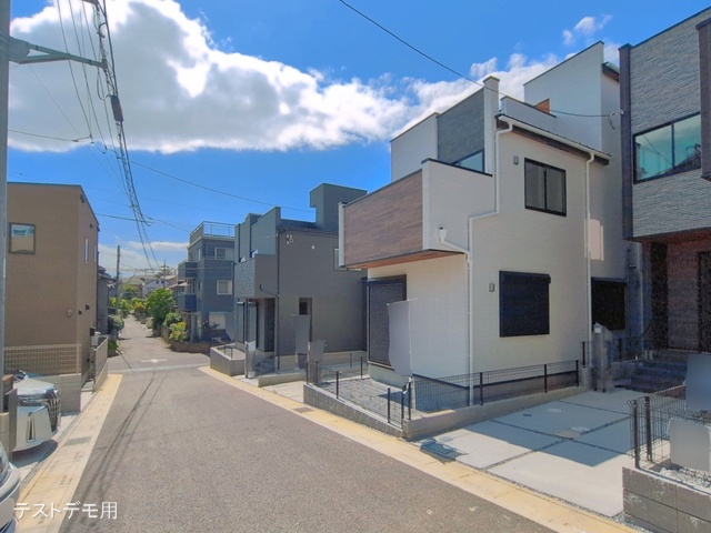 埼玉県さいたま市南区大字太田窪の新築戸建て完成写真 2026年5月28日撮影