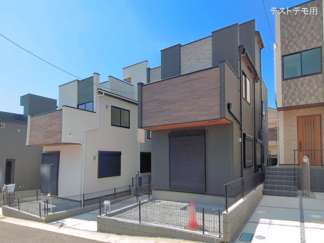 埼玉県さいたま市南区大字太田窪の新築戸建て完成写真 2026年5月28日撮影