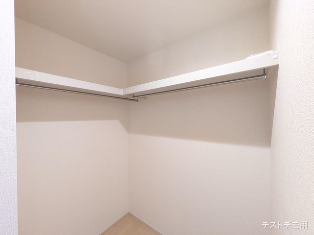 さいたま市北区植竹町1丁目（戸建）01 収納(ウォークインクローゼット)