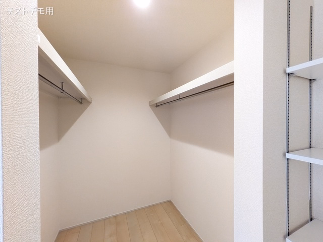 さいたま市北区植竹町1丁目（戸建）02 収納(ウォークインクローゼット)