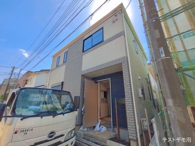 埼玉県さいたま市北区日進町１丁目の新築戸建て外構写真 2026年4月19日撮影