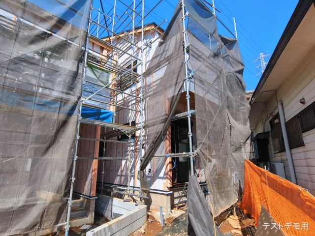 埼玉県さいたま市緑区大字中尾の新築戸建てシート写真 2026年3月10日撮影