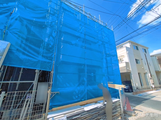 埼玉県さいたま市中央区本町東５丁目の新築戸建てシート写真 2026年5月11日撮影