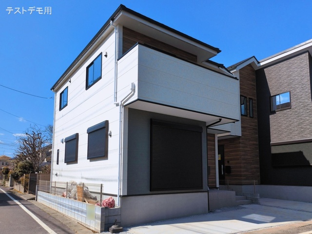 埼玉県さいたま市岩槻区東岩槻３丁目の新築戸建て完成写真 2026年3月15日撮影