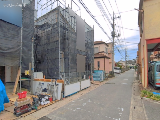 埼玉県さいたま市南区松本２丁目の新築戸建てシート写真 2026年4月27日撮影