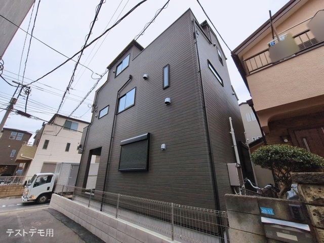 埼玉県さいたま市南区文蔵３丁目の新築戸建て完成写真 2026年3月1日撮影