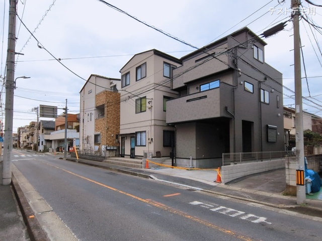 埼玉県さいたま市南区文蔵３丁目の新築戸建て完成写真 2026年3月1日撮影