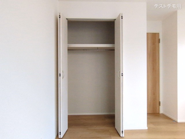 さいたま市南区鹿手袋1丁目（戸建）01 収納(ウォークインクローゼット)