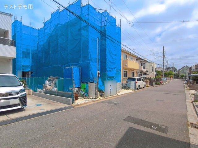 埼玉県さいたま市緑区芝原3丁目の新築戸建てシート写真 2026年5月14日撮影