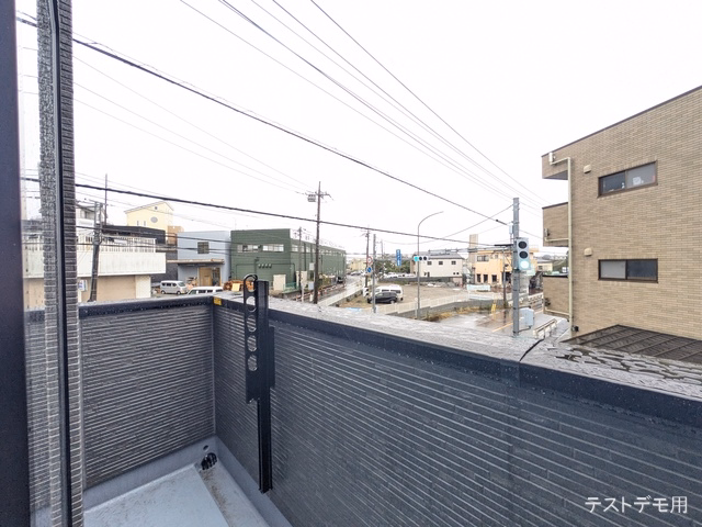 さいたま市見沼区大字東新井(戸建)02 バルコニー