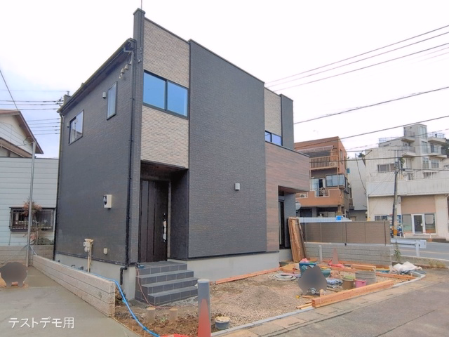 新築戸建て さいたま市見沼区東新井2期 2号棟 外構