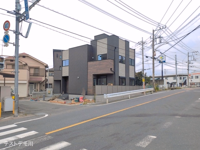 新築戸建て さいたま市見沼区東新井2期 2号棟 外構