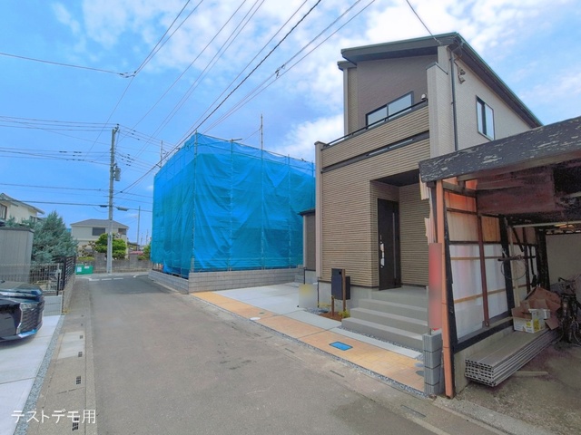 埼玉県さいたま市桜区大字塚本の新築戸建て完成写真 2026年4月21日撮影