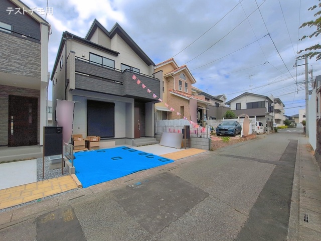 埼玉県さいたま市見沼区春岡2丁目の新築戸建て完成写真 2026年6月9日撮影