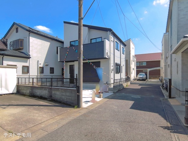 埼玉県さいたま市北区日進町１丁目の新築戸建て完成写真 2026年4月19日撮影