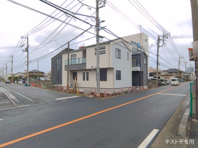 埼玉県さいたま市緑区原山4丁目の新築戸建て外構写真 2026年5月21日撮影