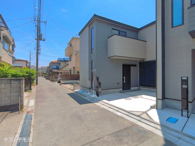 埼玉県さいたま市緑区大字中尾の新築戸建て完成写真 2026年5月19日撮影