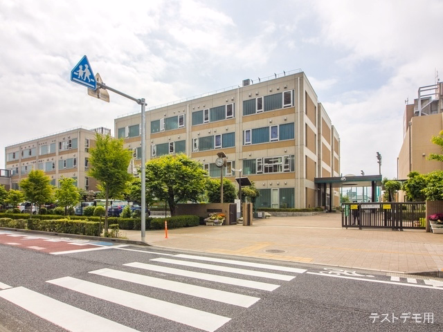 さいたま市立つばさ小学校