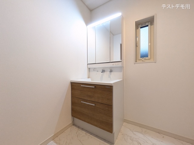 さいたま市北区日進町2丁目(戸建)01 洗面所