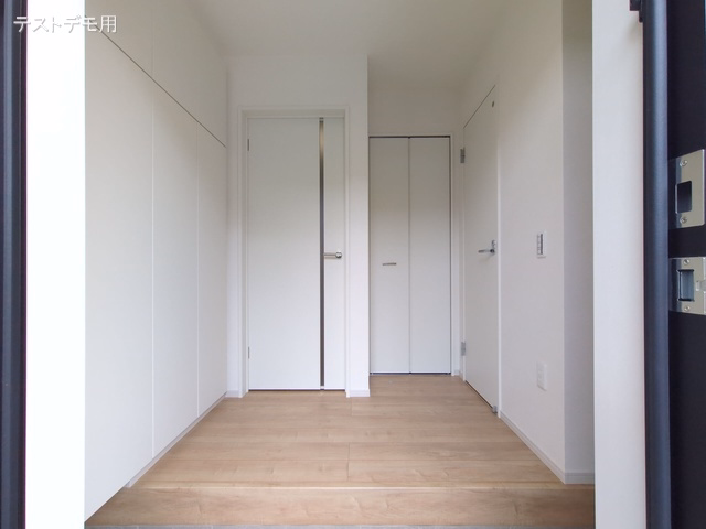 さいたま市桜区大字塚本(戸建)01 玄関