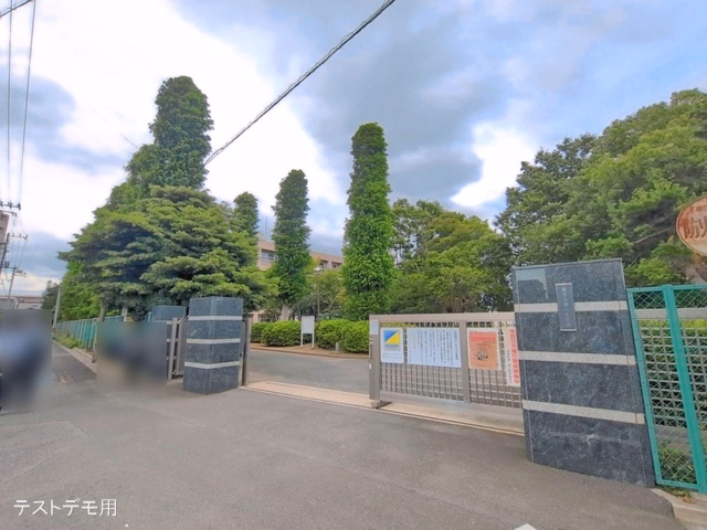 蕨市立第一中学校