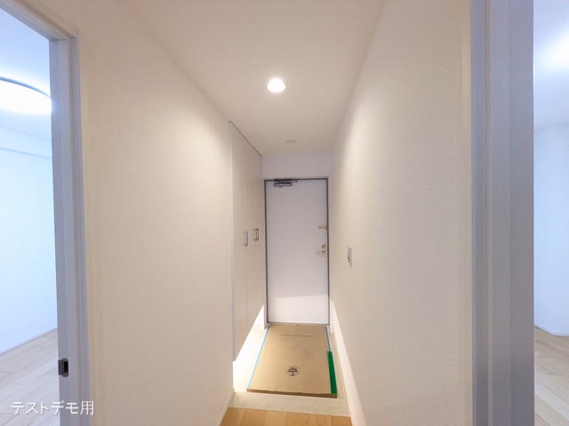 プランヴェール川口 玄関