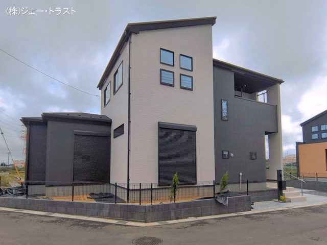 船橋市旭町5丁目(戸建)01 完成