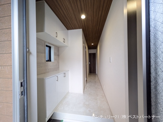 戸田市笹目3丁目(戸建)02 玄関