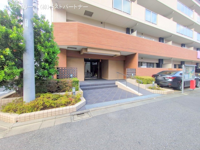 埼玉県蕨市塚越６丁目のマンション『レリア蕨塚越』外観写真 2025年8月27日撮影