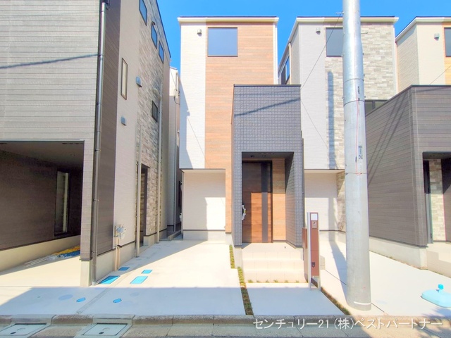 埼玉県蕨市南町４丁目の新築戸建て完成写真 2025年9月16日撮影