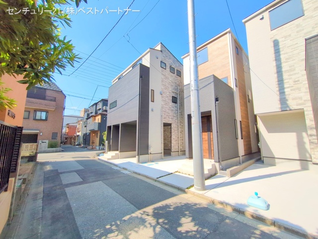 埼玉県蕨市南町４丁目の新築戸建て完成写真 2025年9月16日撮影