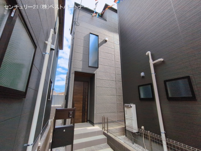 埼玉県蕨市中央３丁目の新築戸建て完成写真 2026年3月8日撮影