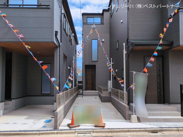 埼玉県蕨市中央３丁目の新築戸建て完成写真 2026年3月8日撮影