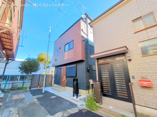 埼玉県戸田市戸田公園の新築戸建て完成写真 2025年11月3日撮影