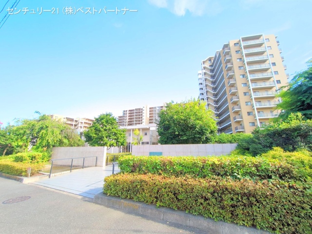 埼玉県戸田市川岸2丁目のマンション『ビィオルド戸田公園』外観写真 2025年7月24日撮影