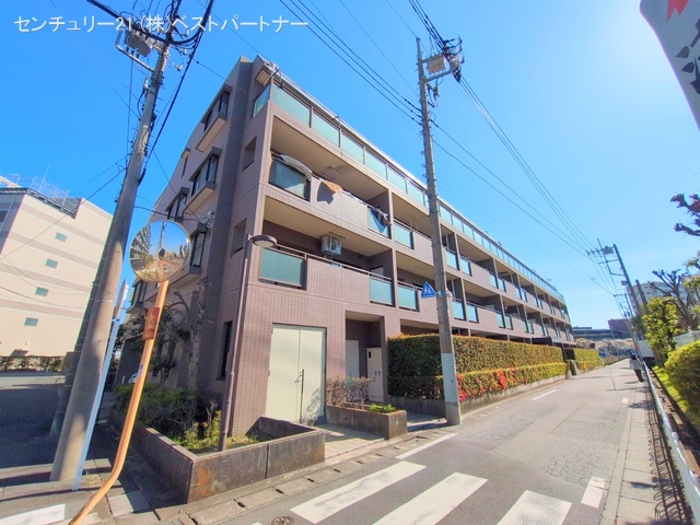 埼玉県戸田市笹目１丁目のマンション『コスモフェスタ戸田』外観写真 2025年4月8日撮影