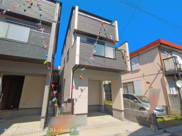 埼玉県蕨市中央７丁目の新築戸建て完成写真 2026年4月7日撮影