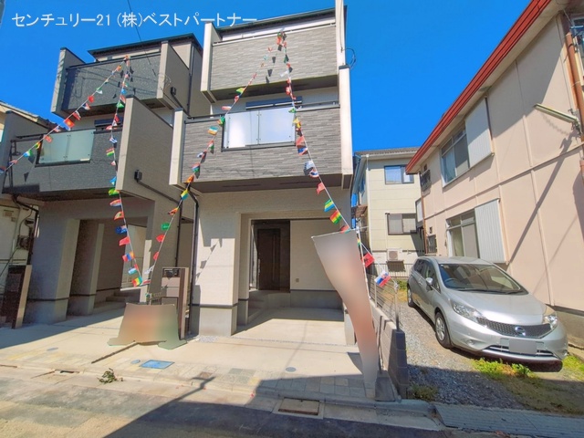 埼玉県蕨市中央７丁目の新築戸建て完成写真 2026年4月7日撮影