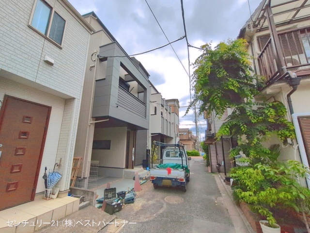 埼玉県戸田市喜沢南２丁目の新築戸建て外構写真 2026年5月27日撮影