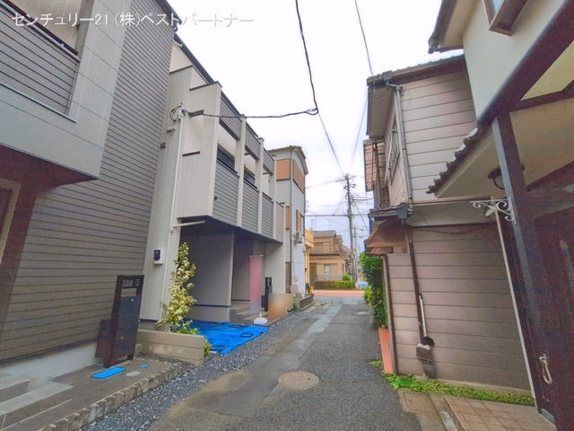 戸田市喜沢南2丁目(戸建)02 完成