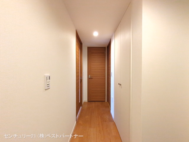 レピア戸田公園 玄関