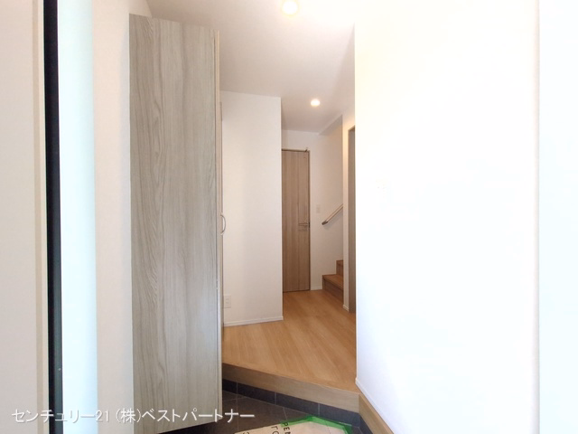 蕨市南町2丁目(戸建) 玄関