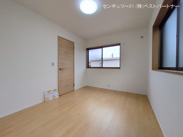 戸田市喜沢2丁目 居室サブ