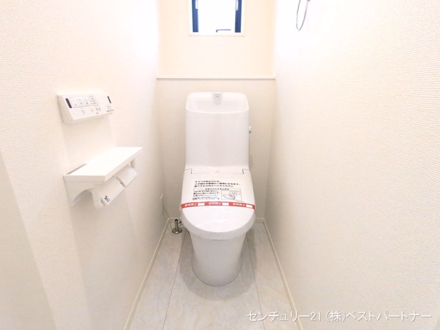 蕨市中央6丁目(戸建)02 トイレ