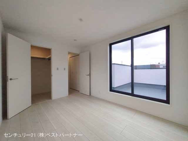 蕨市中央6丁目(戸建)02 居室メイン