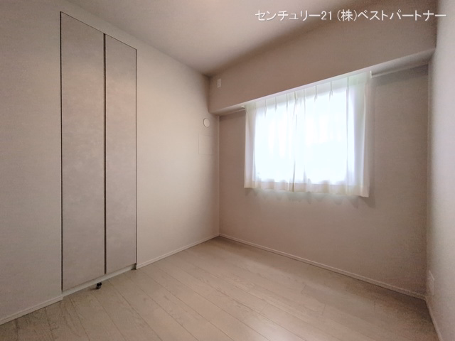 ヴィークコート蕨南町桜並木 居室サブ