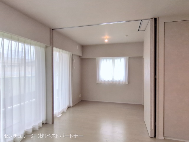 ヴィークコート蕨南町桜並木 居室サブ