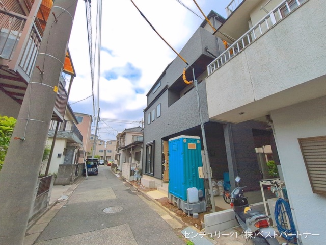埼玉県蕨市南町4丁目の新築戸建て外構写真 2026年5月14日撮影