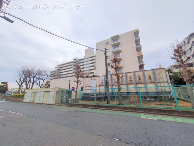 埼玉県蕨市中央１丁目のマンション『ベルハイツ第一蕨』外観写真 2025年3月3日撮影