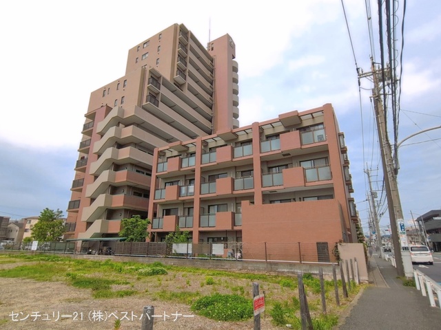 埼玉県戸田市本町5丁目のマンション『ルネ戸田公園駅前』外観写真 2026年4月23日撮影